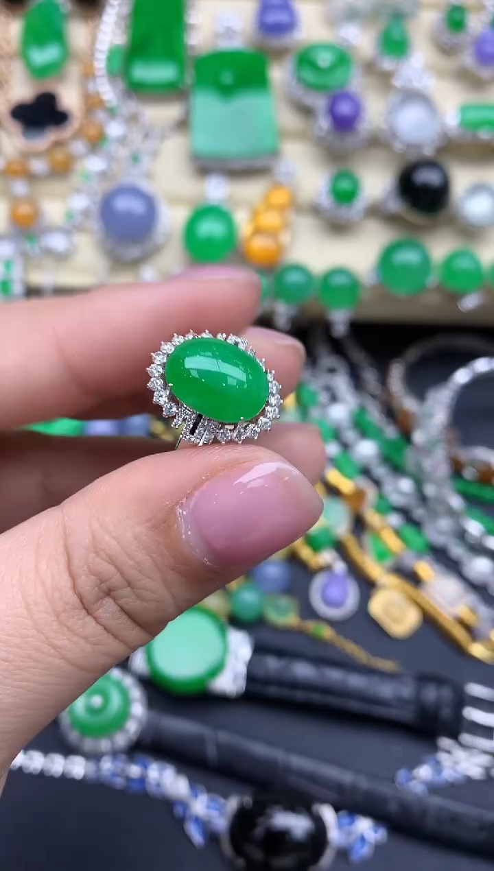 【闪购商品】翡翠戒指18K金镶嵌819-中国好珍宝