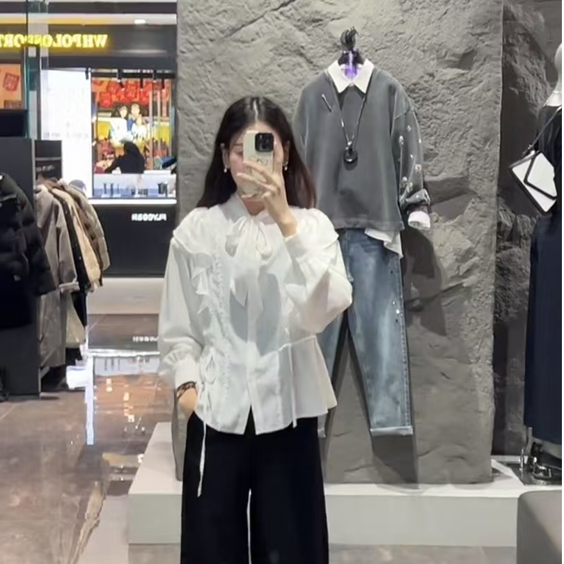 圣迪奥女装休闲百搭系带荷叶边收腰花边白色衬衫S231Z0511