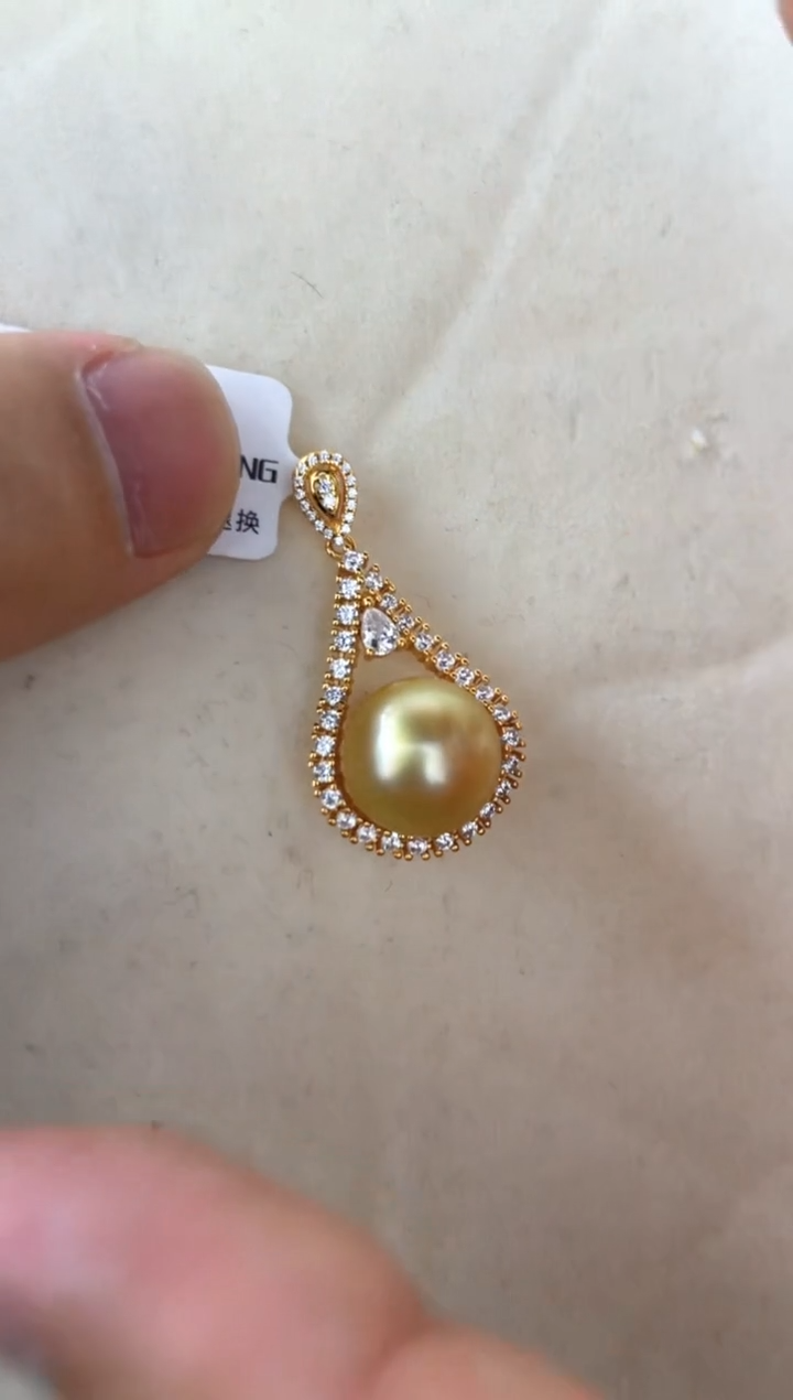 【闪购商品】海水珍珠颈饰银S925镶嵌吊坠