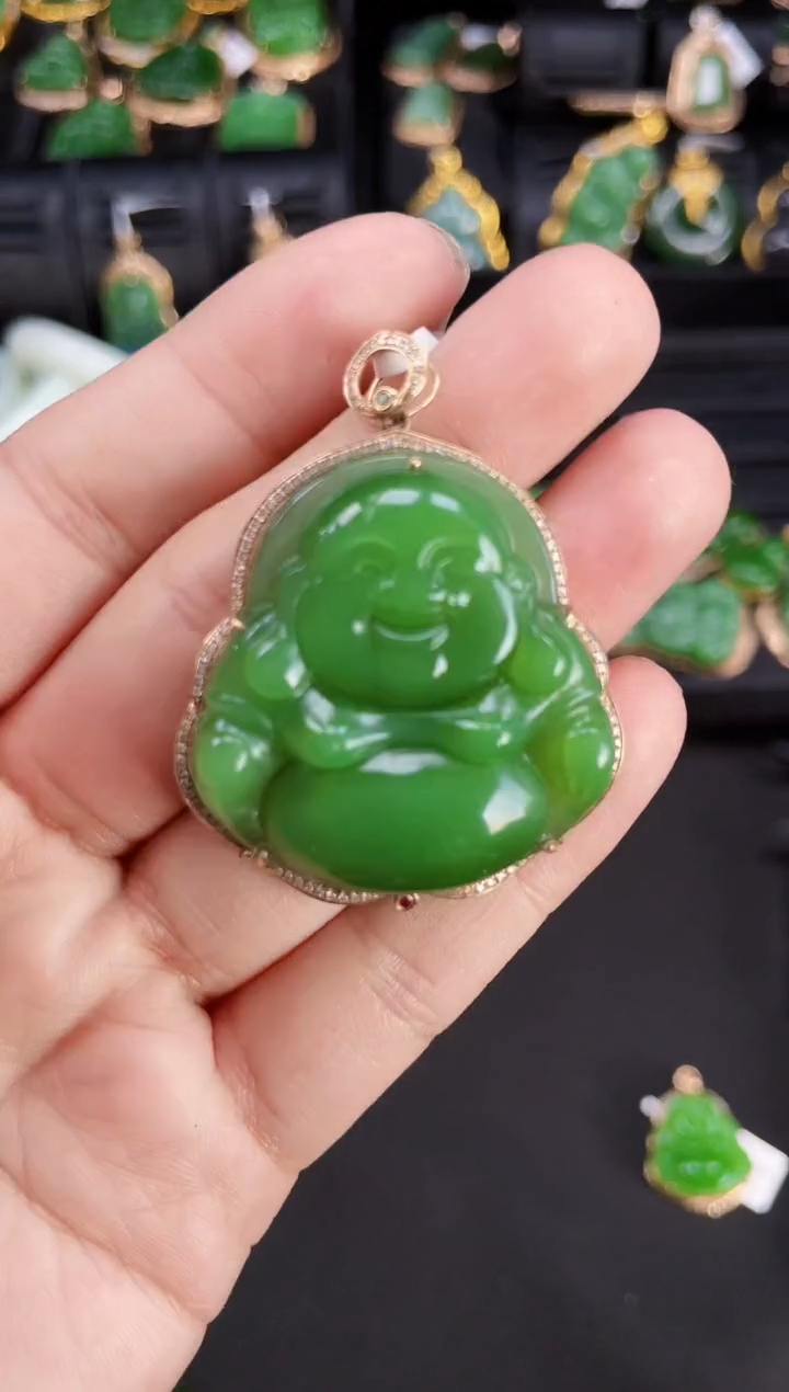 【闪购商品】和田玉吊坠18K金镶嵌多样性发一