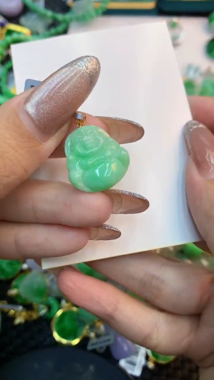 颈饰未镶嵌翡翠1