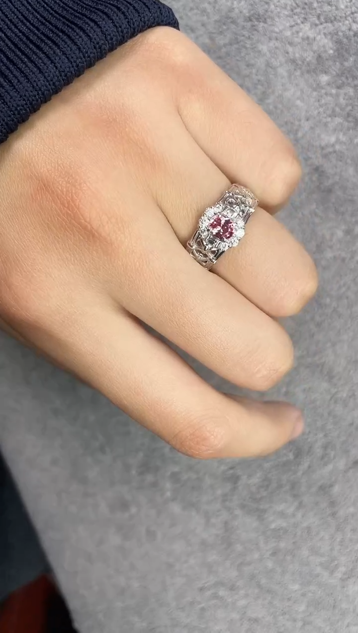 【闪购商品】彩色蓝宝石戒指铂Pt900镶嵌帕帕拉恰一枚