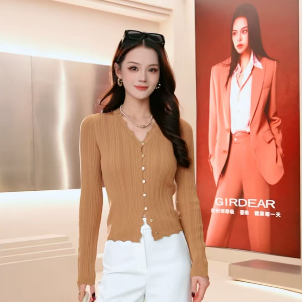 GIRDEAR/哥弟新款早春法式慵懒风V领显瘦时尚百搭针织开衫148082