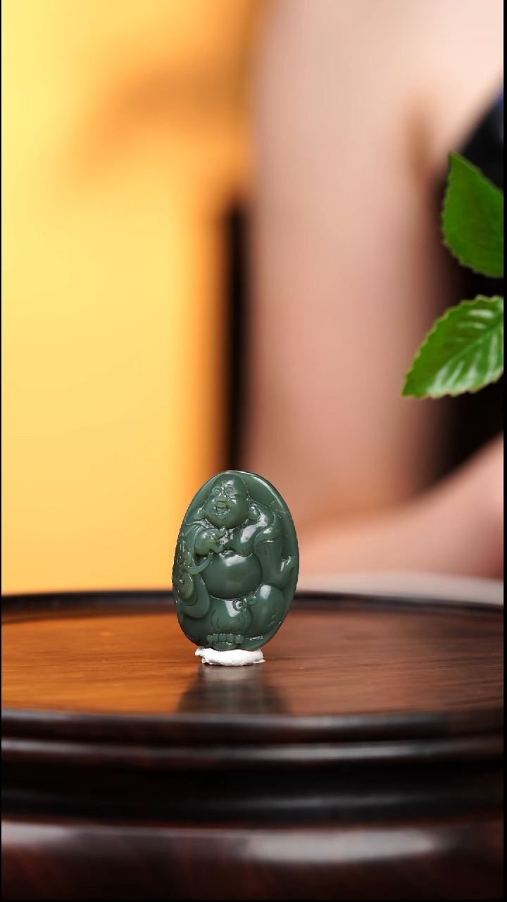 和田玉未镶嵌挂件豆*菜 