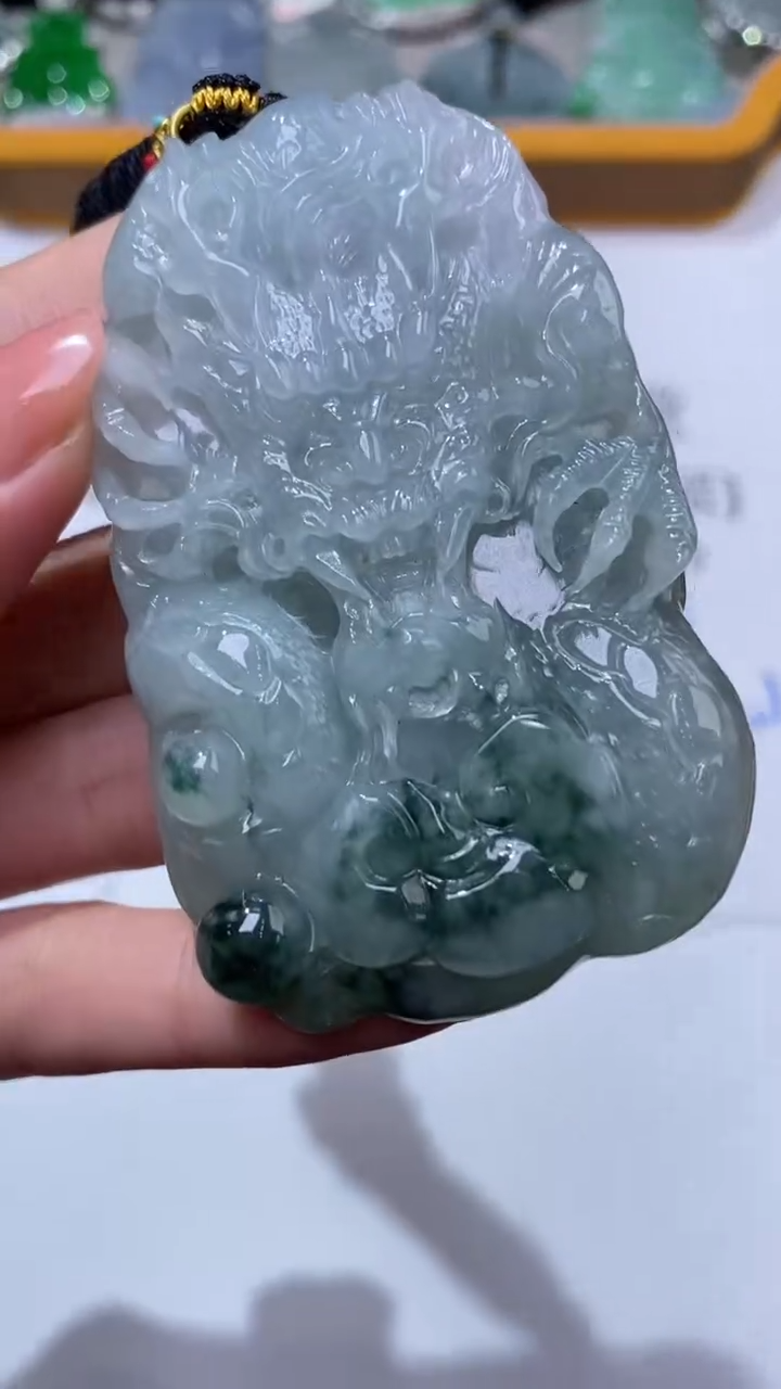 未镶嵌挂件翡翠306729
