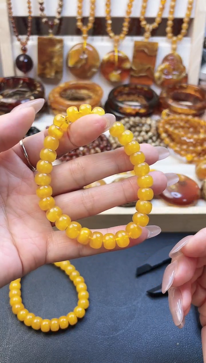 无非金属舞****️卡8 蜜 蜡 老 型