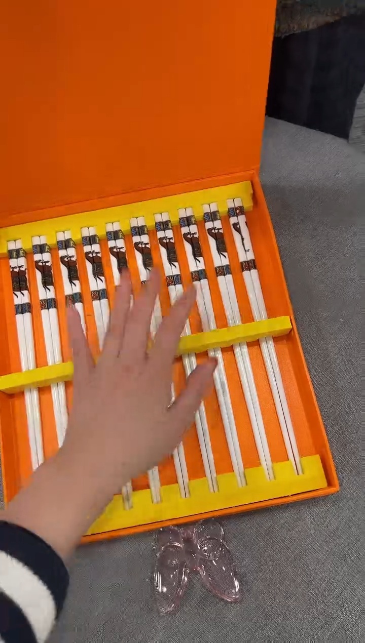 【闪购商品】杯H484--------------