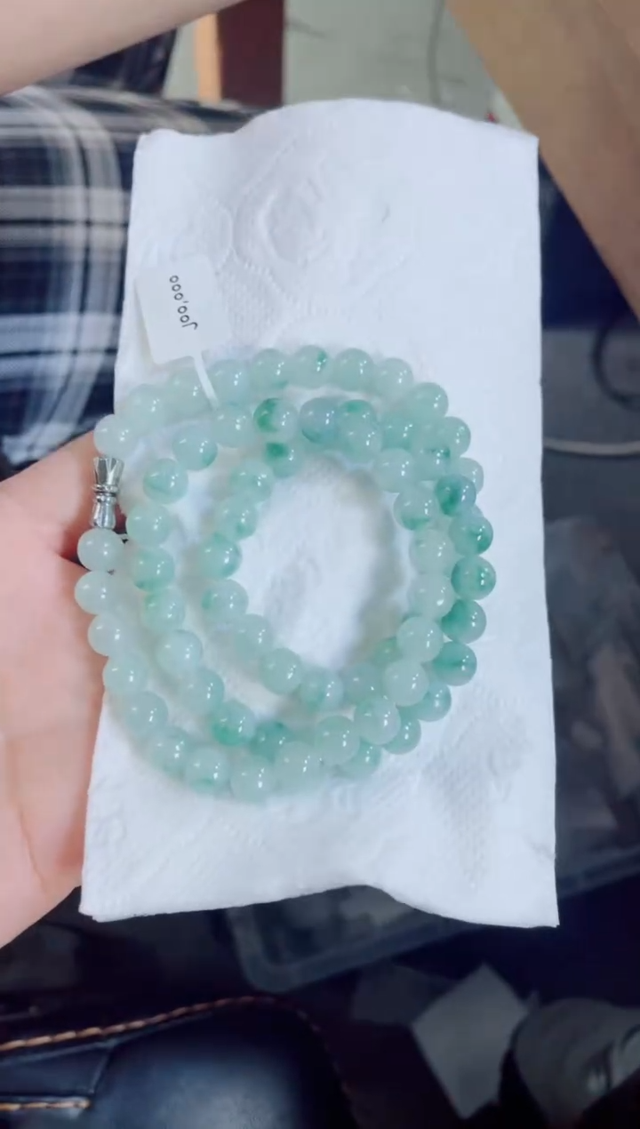 定制翡翠未镶嵌珠串