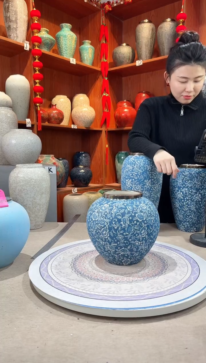 【闪购商品】瓶陶瓷花瓶 无花芙蓉青花小号