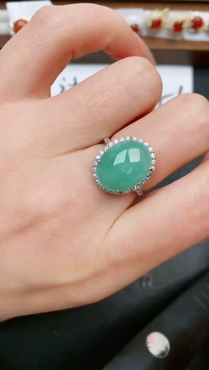 【闪购商品】翡翠戒指银S925镶嵌....
