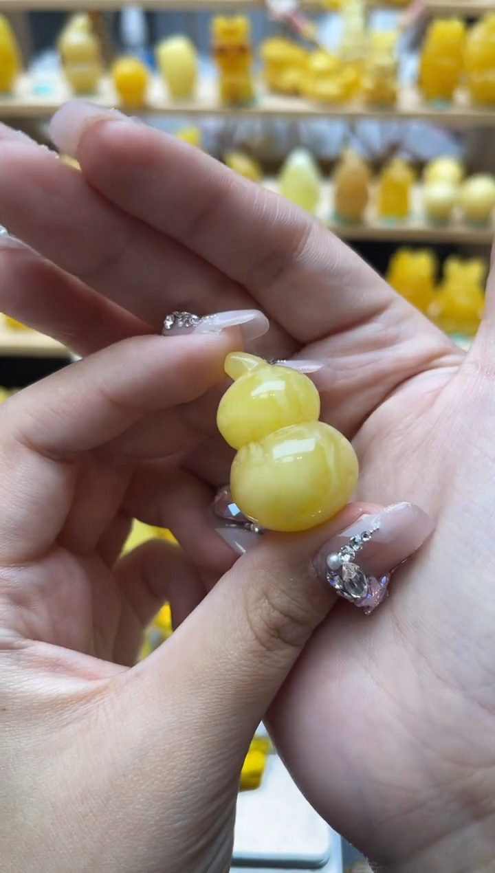 琥珀未镶嵌珠宝奇石081琥珀蜜蜡微瑕