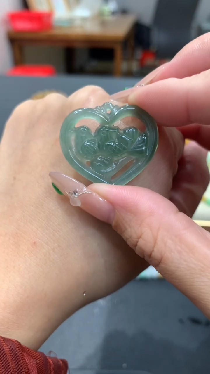 【闪购商品】定制翡翠未镶嵌翡翠