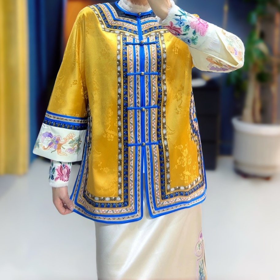 原创重磅三醋酸提花手工如意多色织带拼色如意蝶恋花刺绣清宫外套