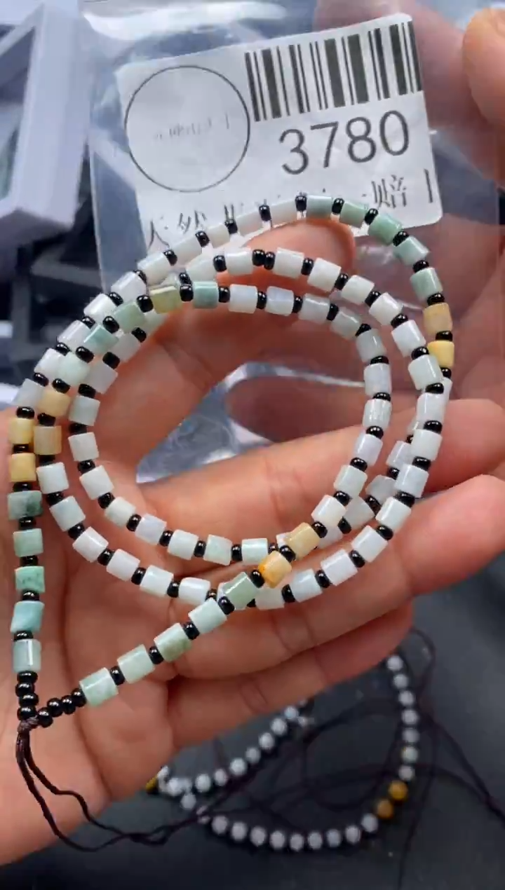 吊坠(不含链)未镶嵌翡翠3780