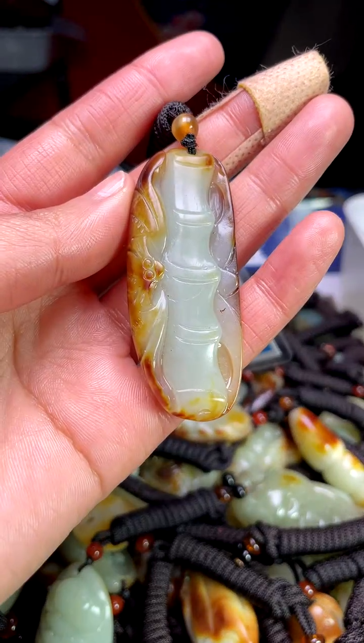 【闪购商品】和田玉颈饰未镶嵌123