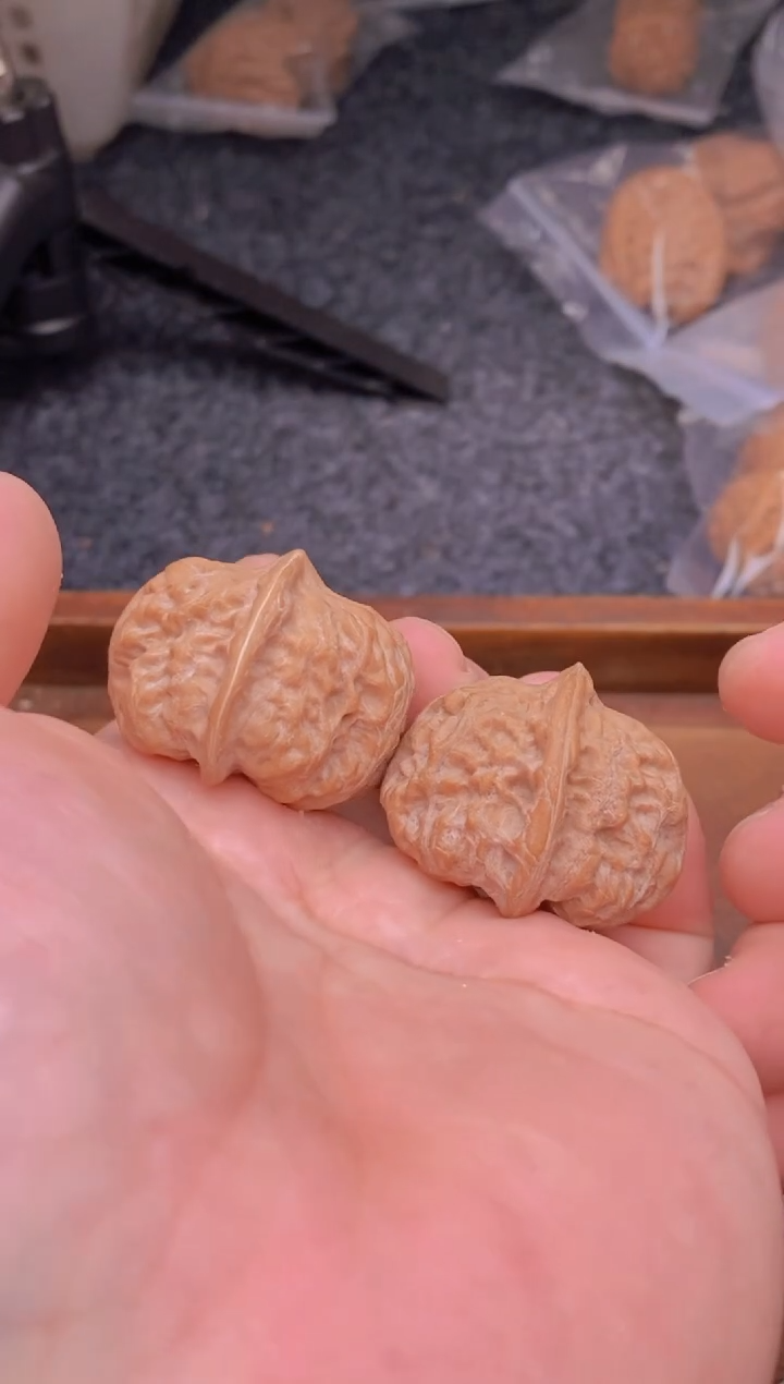 【闪购商品】文玩核桃把件G314号35尺门头沟