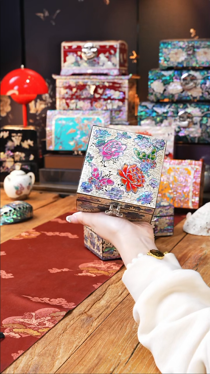 【闪购商品】瓷片豆包儿推荐饰品摆件