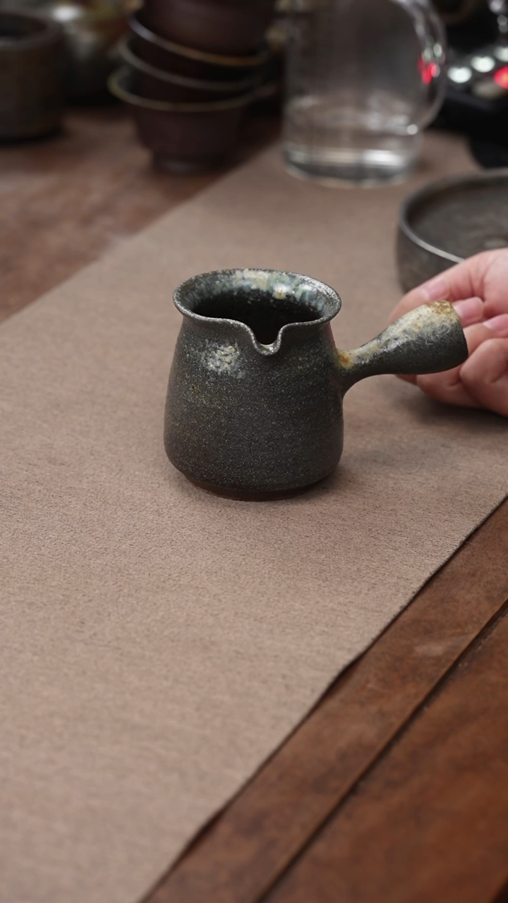 茶壶紫砂柴烧红皮龙侧把公道杯