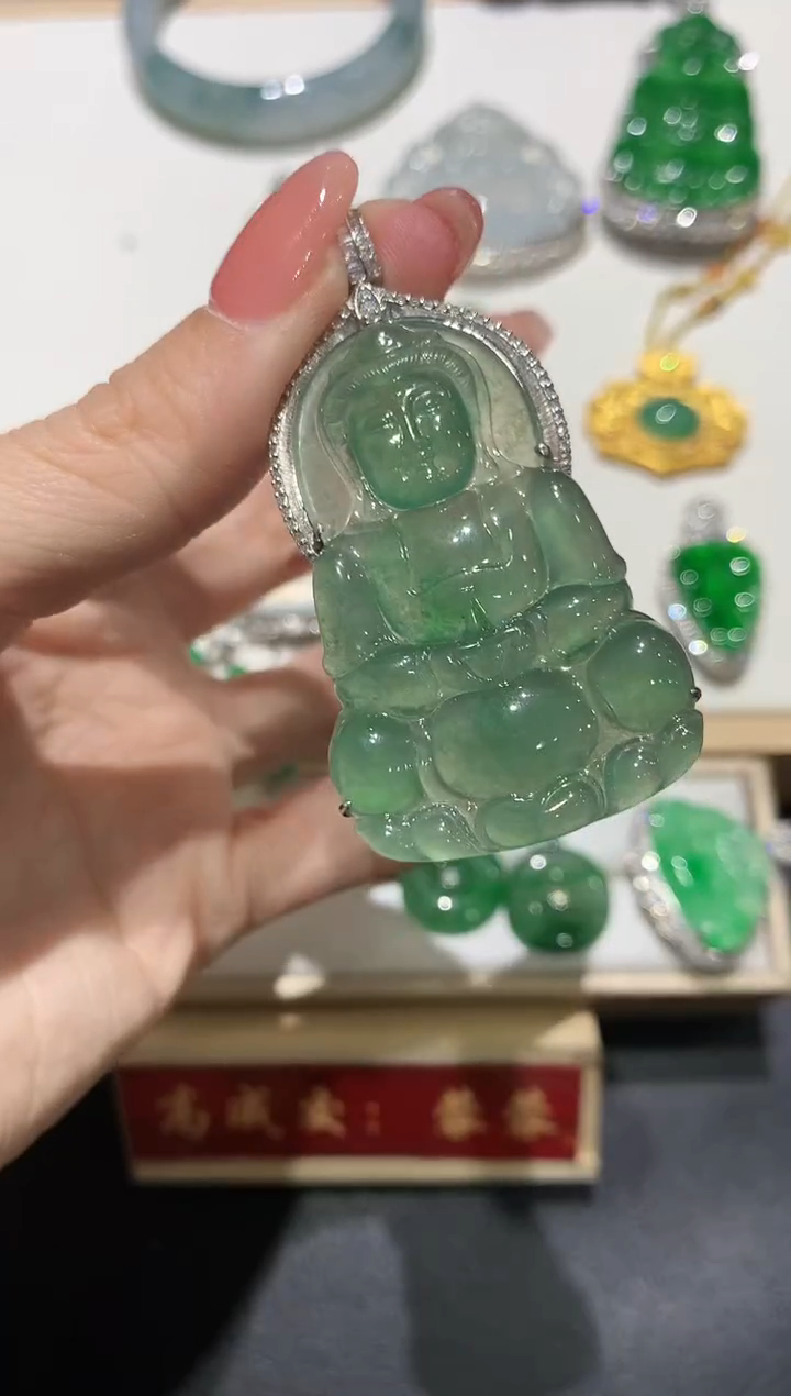 【闪购商品】翡翠颈饰18K金镶嵌团购11