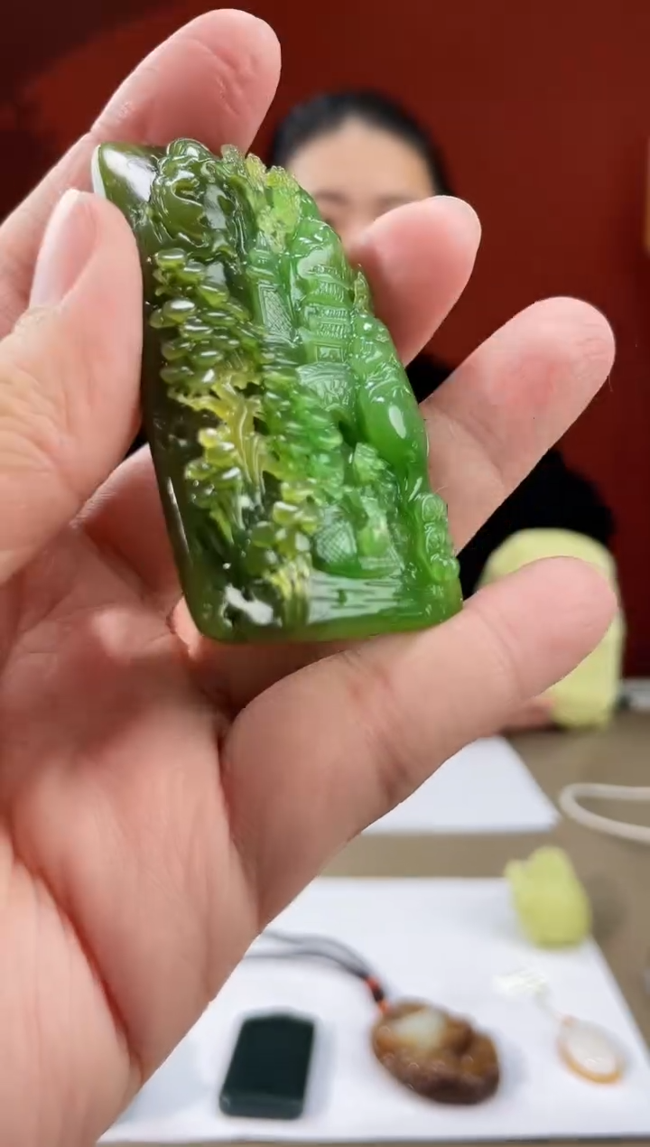 【闪购商品】定制和田玉多样性发货拍一发一03210