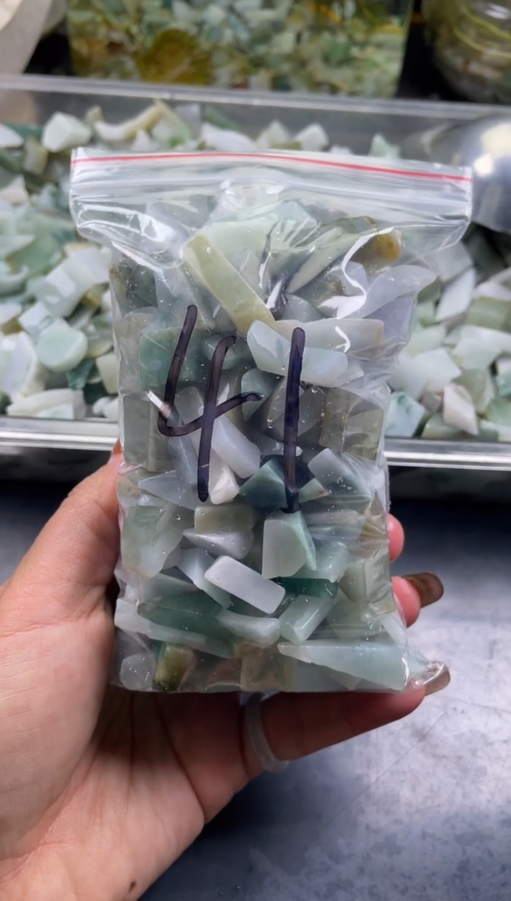 配石翡翠天然翡翠小号500克41