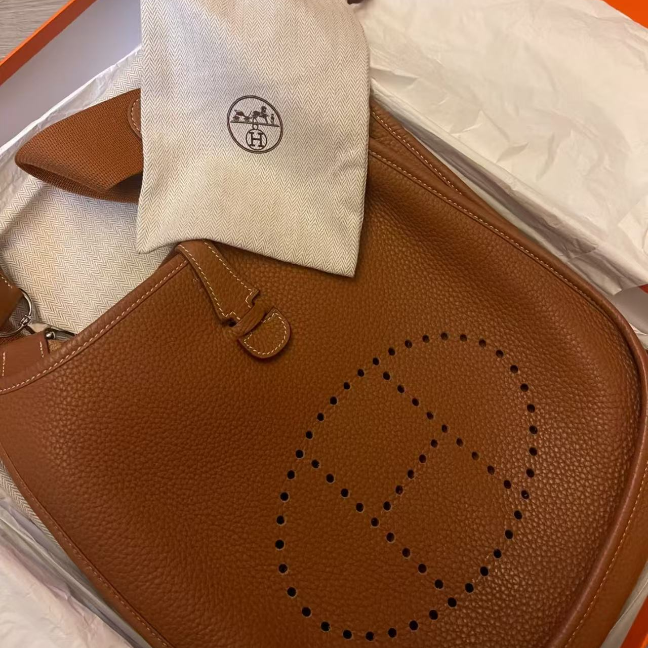 99新 Hermes/爱马仕 爱马仕伊芙琳31金棕O单肩包