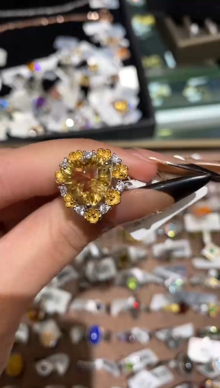 琉璃铜合金楚楚珠宝中古甄选不退换