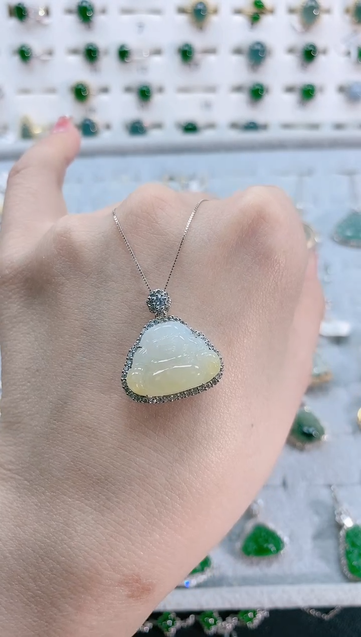 【闪购商品】翡翠颈饰银S925镶嵌天然翡翠