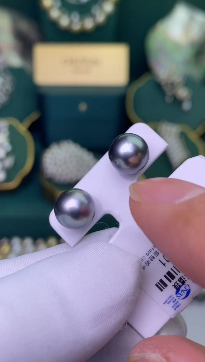 【闪购商品】海水珍珠耳饰18K金镶嵌1