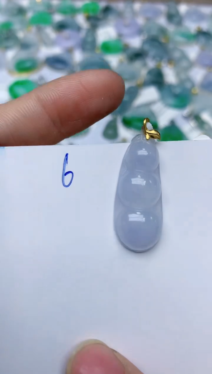 【闪购商品】翡翠颈饰18K金镶嵌天然翡翠A货    