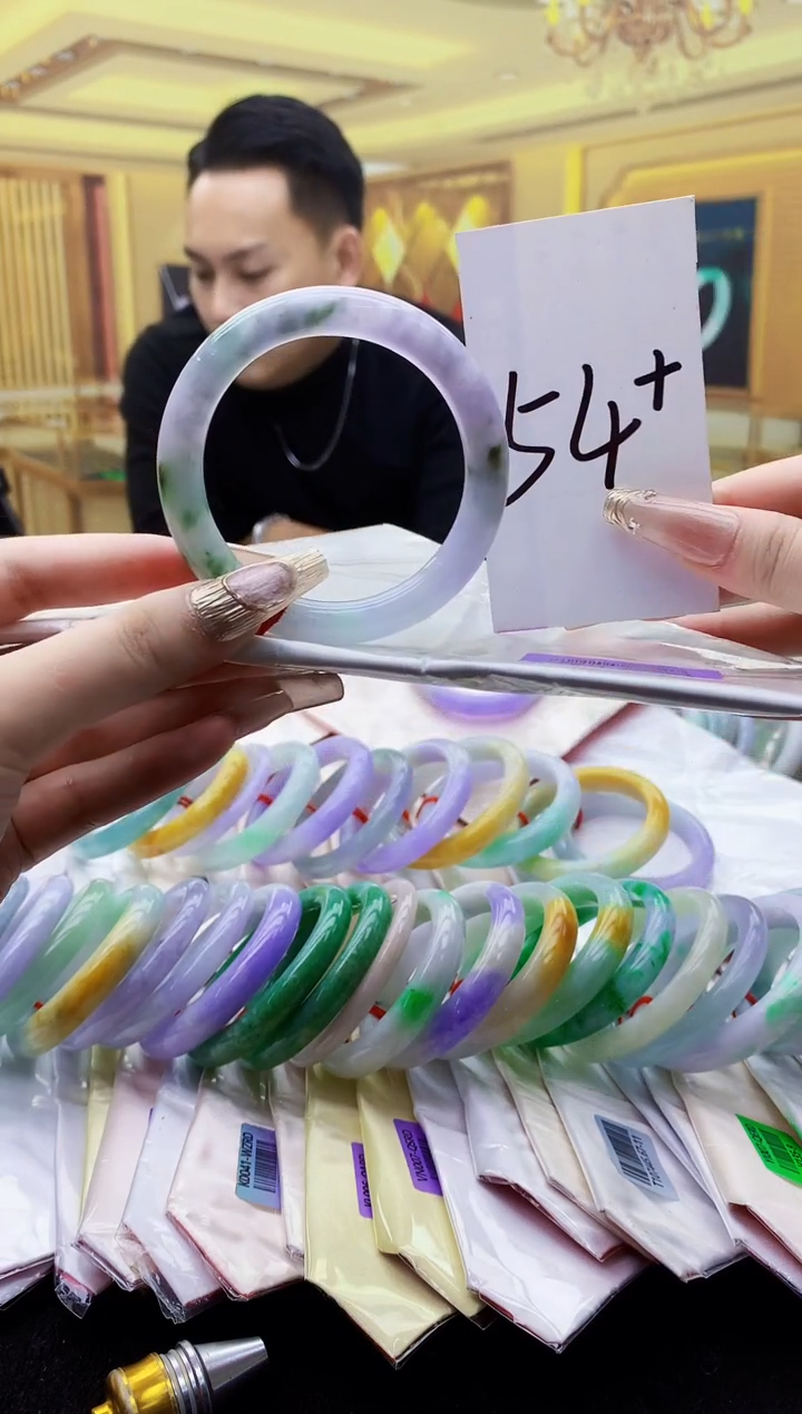 未镶嵌手镯翡翠AAAA