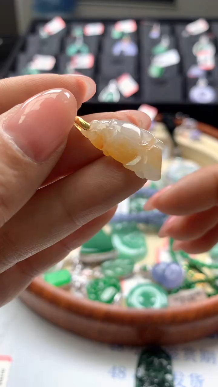 【闪购商品】翡翠颈饰银S925镶嵌吊坠