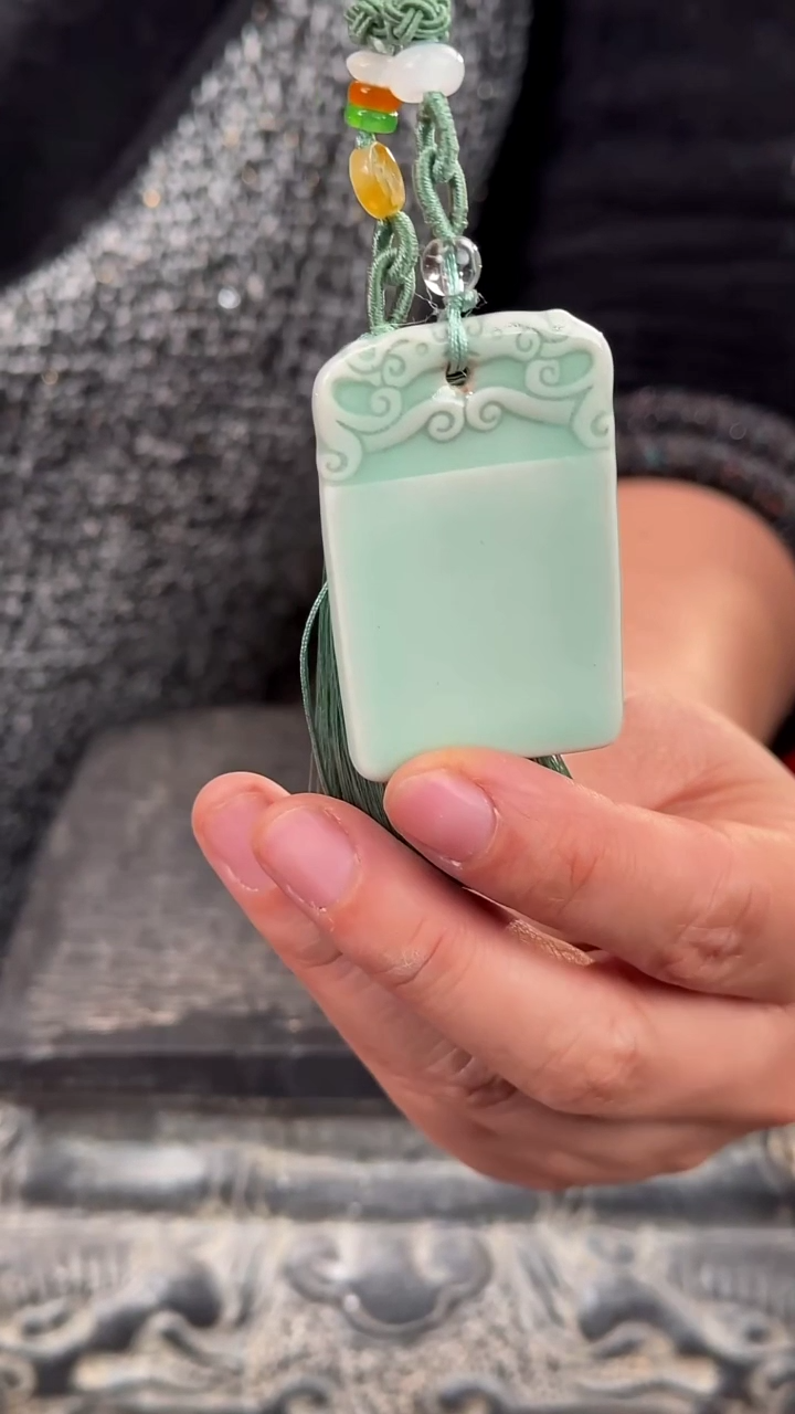 【闪购商品】摆件青瓷手工项摆件陶瓷