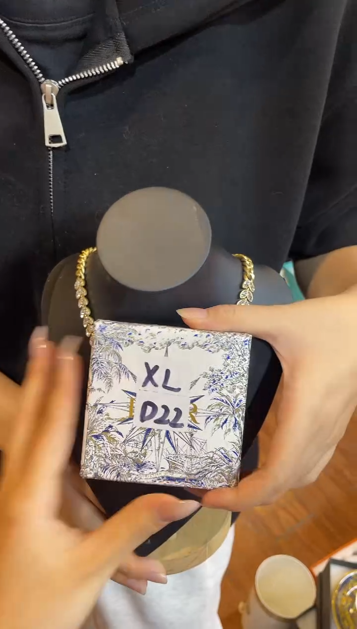 杯鸿辉家品牌瓷器，京东包邮！