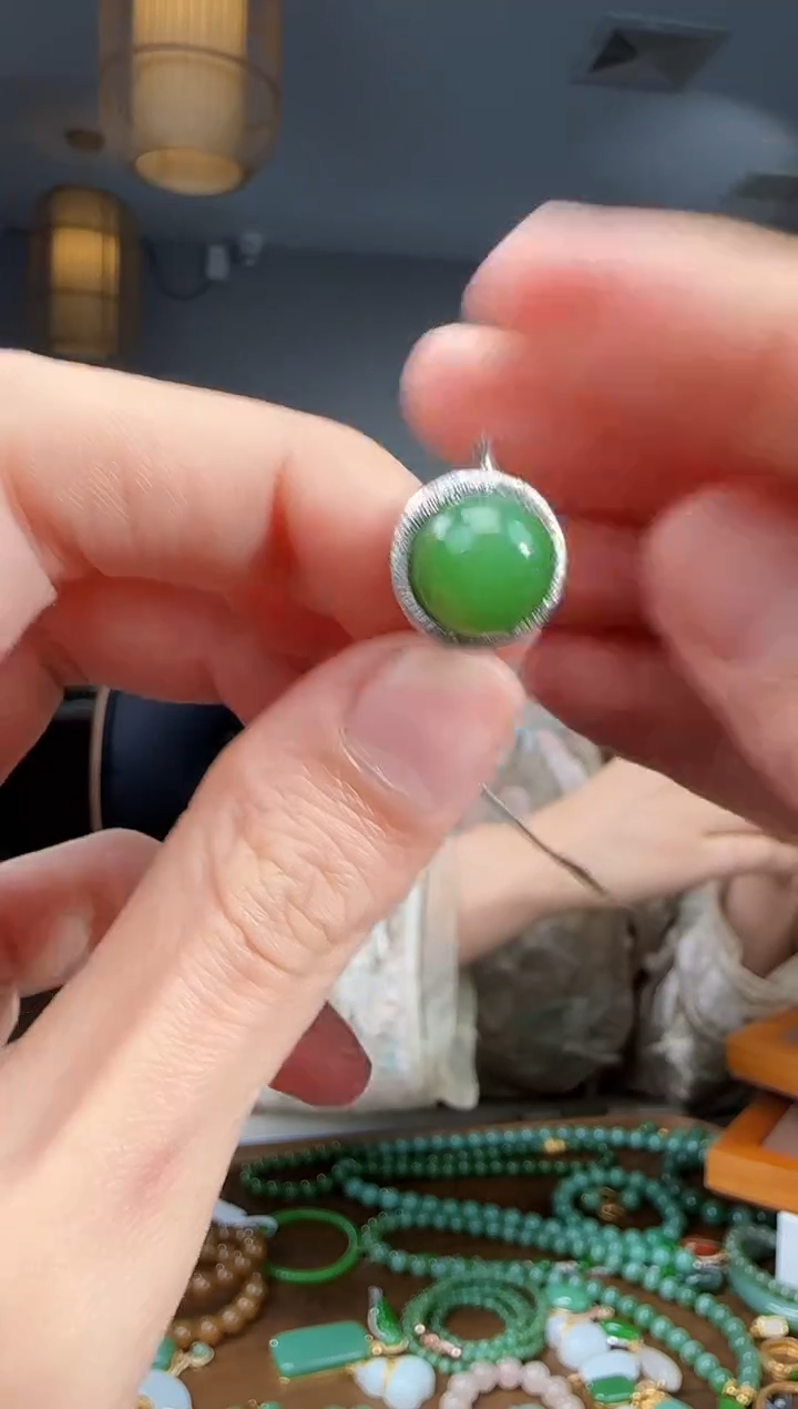 银S925镶嵌戒指和田玉1