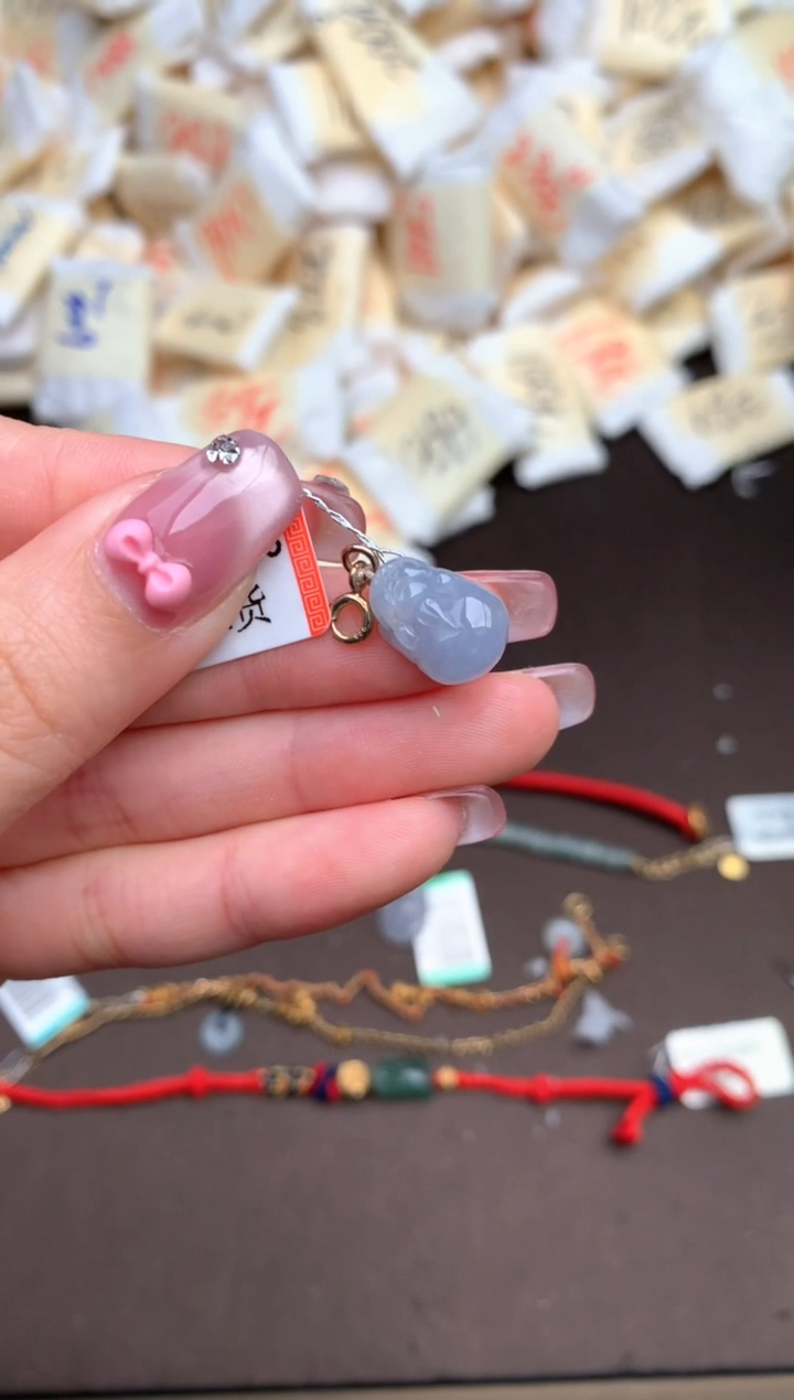 【闪购商品】翡翠挂件银S925镶嵌 — 