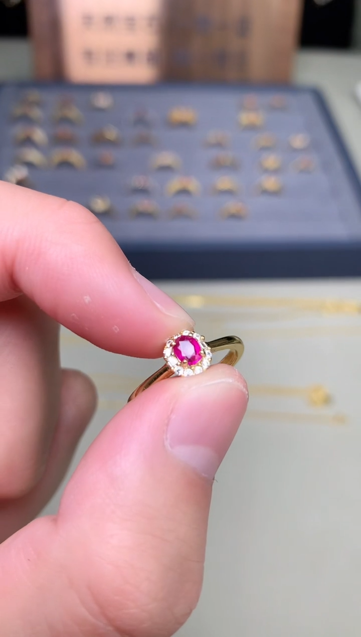 【闪购商品】红宝石戒指银S925镶嵌戒指