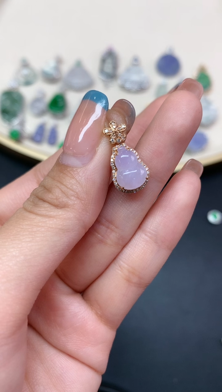 【闪购商品】翡翠吊坠(不含链)18K金镶嵌吊坠A121|2500