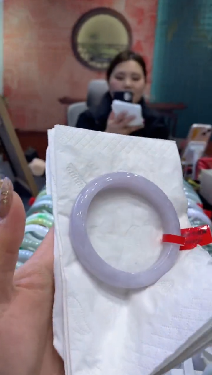 【闪购商品】翡翠手镯未镶嵌多人0011947