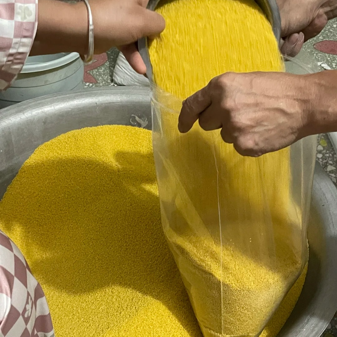 优质现磨新黄小米五谷杂粮月子米正宗黄小米宝宝米养胃油糯正宗