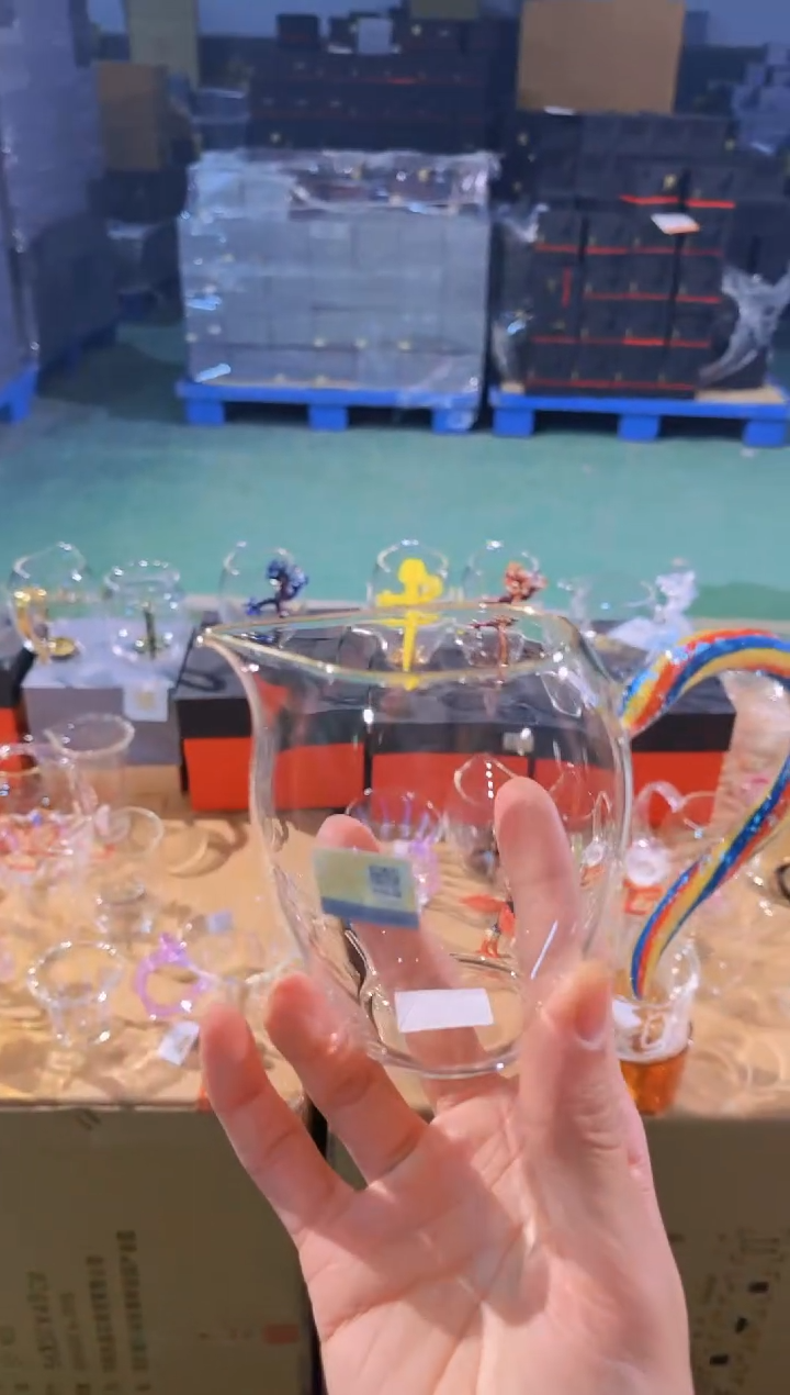 【闪购商品】彩虹清颜公道杯晶焱金标