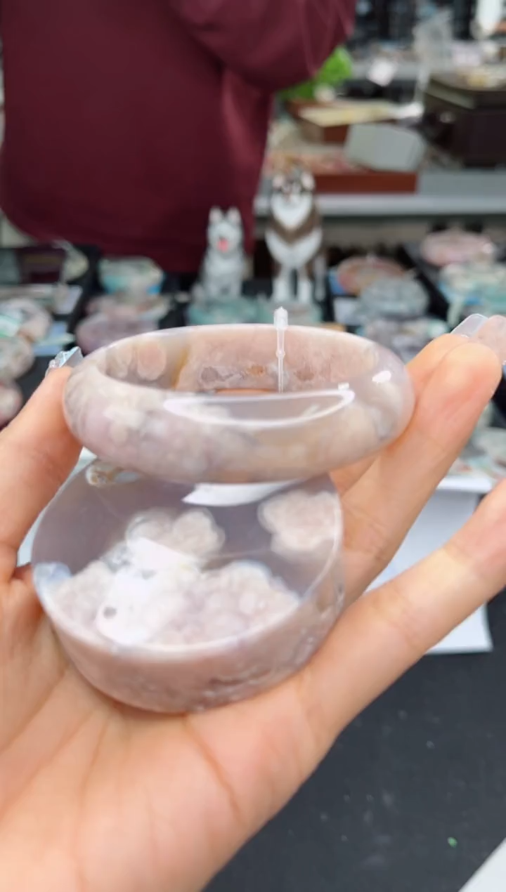 【闪购商品】石英质玉手镯未镶嵌59圈口（赠品镯心）1355011