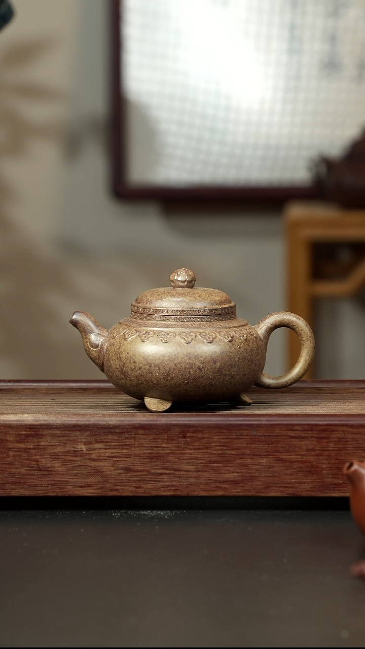 紫砂茶壶青段柴烧云肩如意