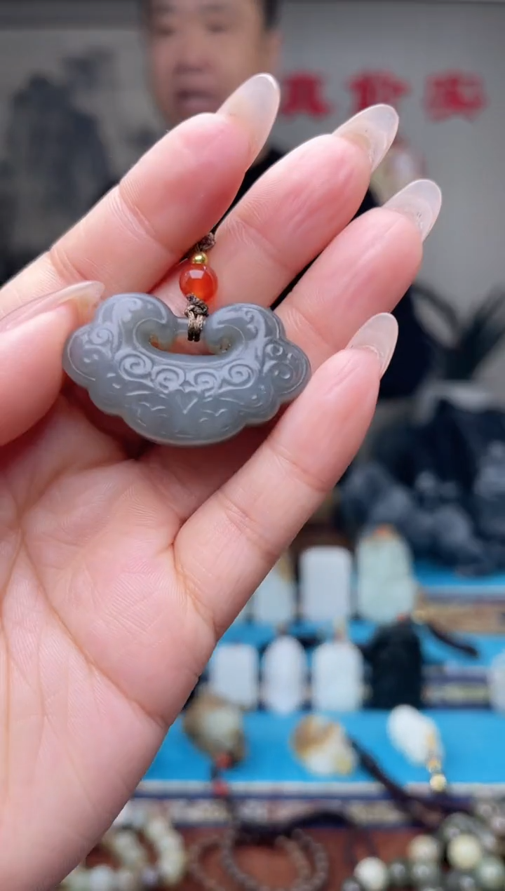【闪购商品】和田玉挂件未镶嵌1