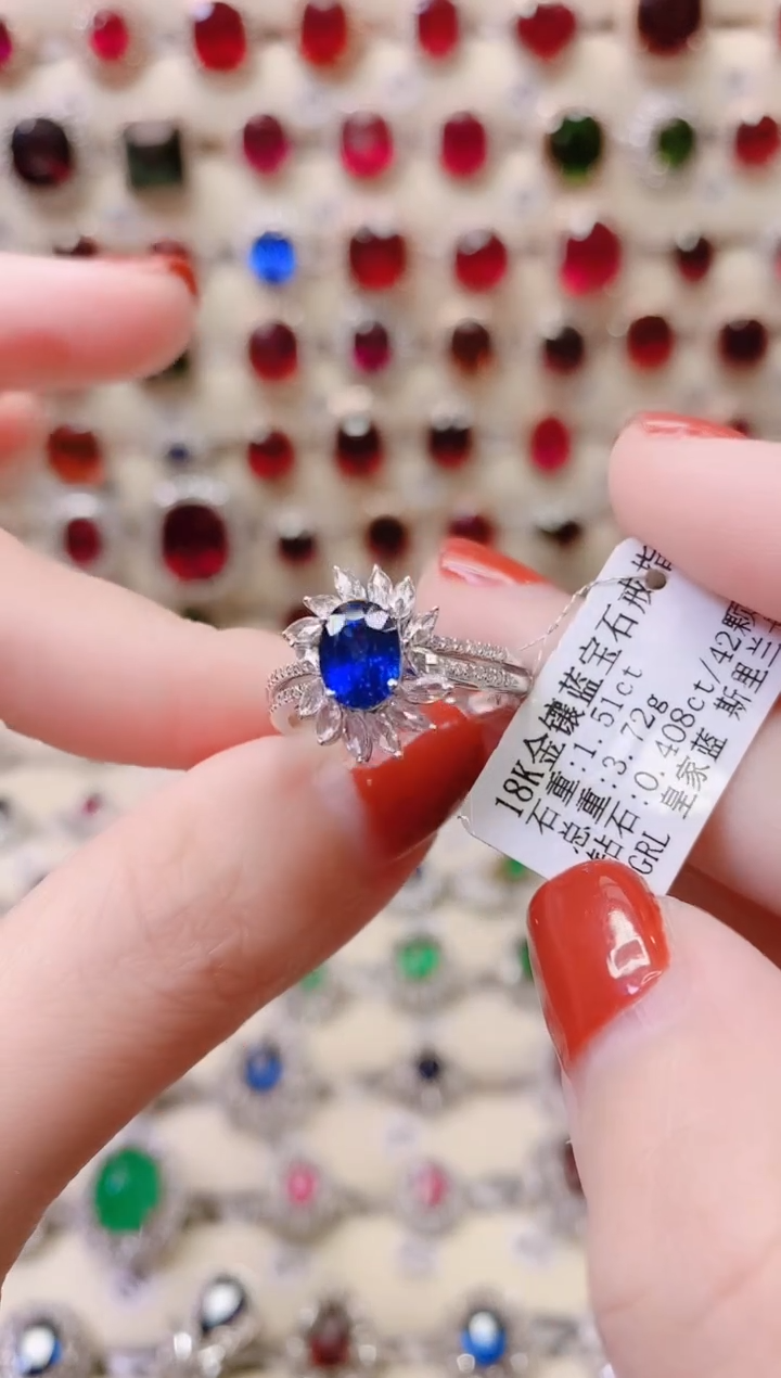 戒指蓝宝石18K金镶嵌1