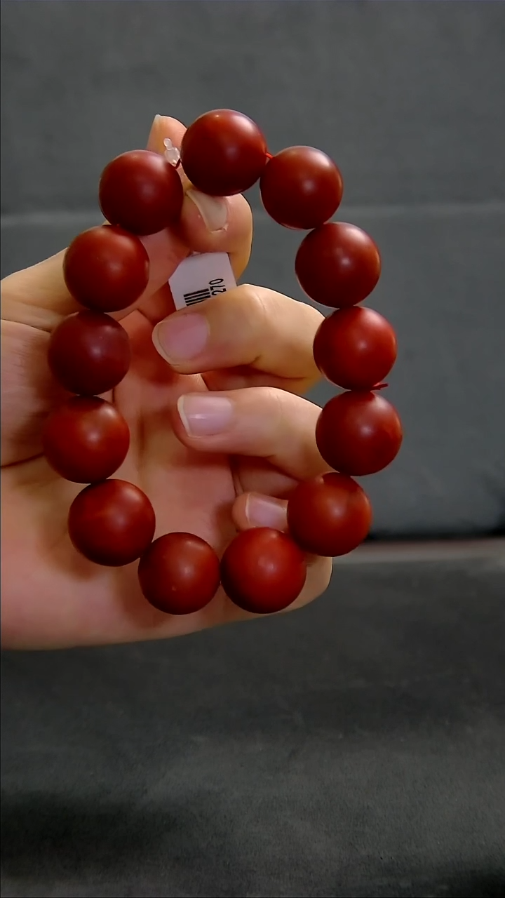 【闪购商品】南红玛瑙手串未镶嵌023DY00214产品一个