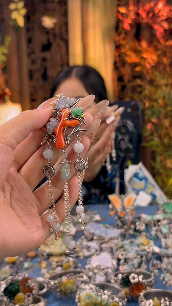 银S925镶嵌挂件翡翠胸针