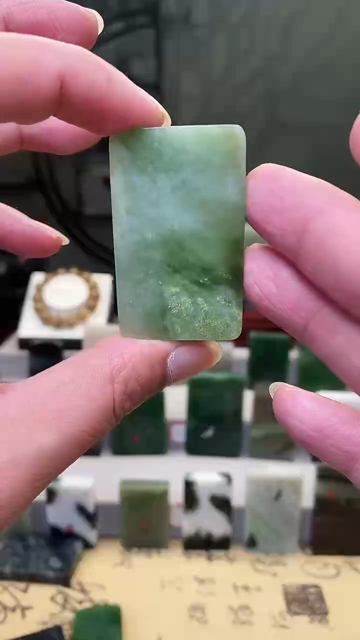 【闪购商品】和田玉挂件未镶嵌180