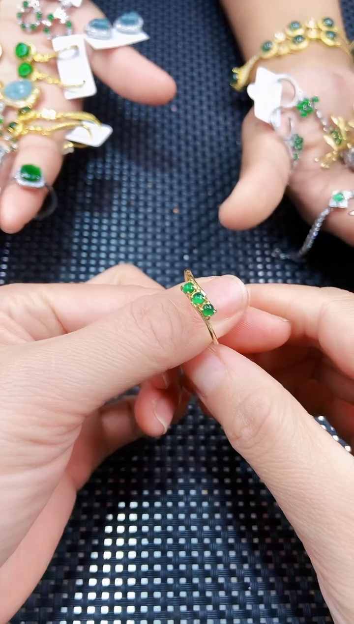 【闪购商品】翡翠戒指未镶嵌111111111
