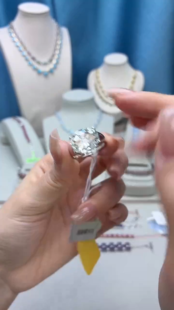 银S925镶嵌戒指水晶246BJ1209产品一个（多样性）